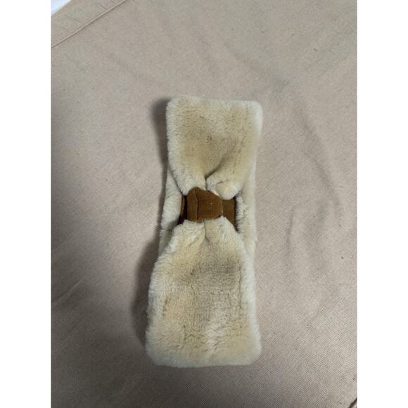 UGG Shearling Ear Warmer Headband Womens One Size Brown Tan Fleece Faux Fur - Picture 4 of 7